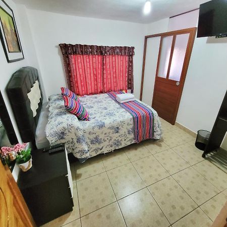 Hostal El Viajero En Ollantaytambo Exterior foto